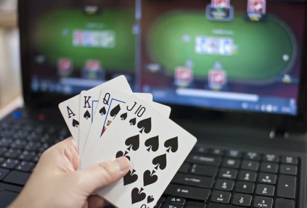 Responsible casino platform checklist with privacy and account safety reminders